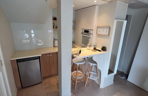 Vatos House | Kapella Apartments