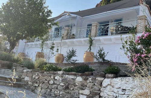 Poros House | Karen’s Mikro Spiti, Poros.