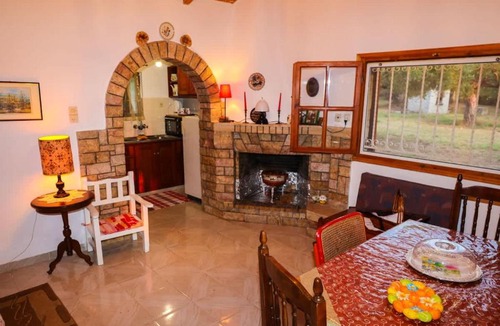 Kiparissia House | Kartelas Garden Escape Country House near the Sea