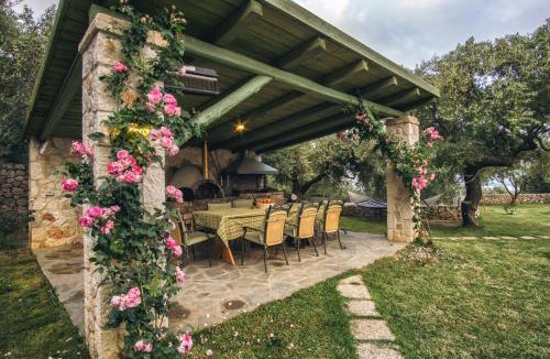 Pirgi Villa | Kastraki Epavlis