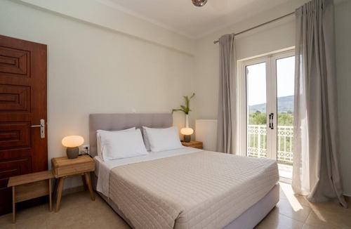 Zakynthos Town Villa | Kate Kontini Luxury Villa