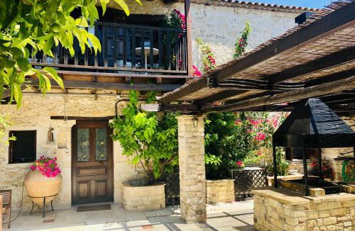 Afytos Villa | Katsaneiko Mansion