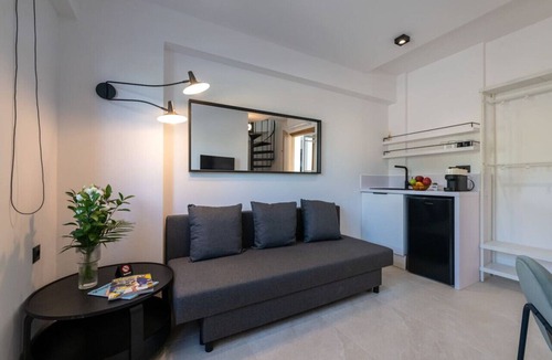Kalamata Marina Apartment | KEDL Junior Suites 101