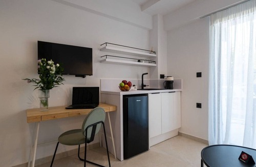 Kalamata Marina Apartment | KEDL Junior Suites 302