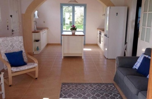 Kefalas Villa | Kefalas nr Almyrida detached sea view cottage
