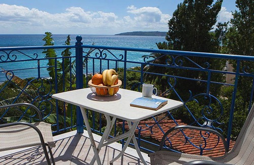 Lourdata Apartment | Kefalonia Lourdas beach studios Water side
