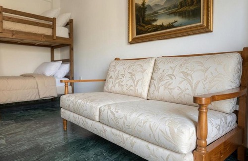 Kineta Apartment | Kineta Prime Suites No8