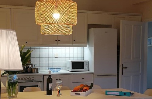 Kokkini Chani Villa | Kokkini Hani: Beautiful apartment by the sea.
