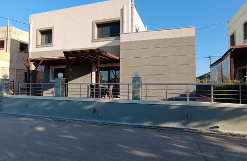 Mastichochoria House | Komi Luxury Maisonette