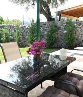 Kommeno House | Kommeno Cottage