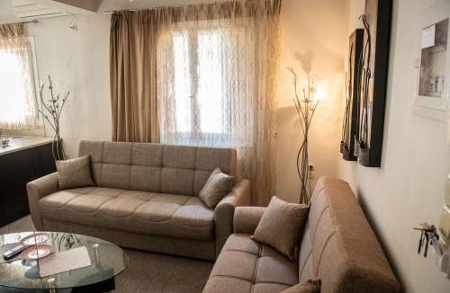 Mytilene Apartment | Konstan'shouse