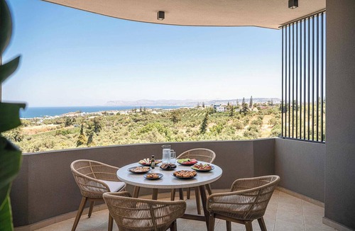 Agia Apartment | Kymélia Upper Suite With Private Hot Tub & SeaView