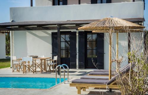 Kounopetra Villa | Kymata Bohemian Villas