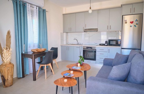 Karavas Apartment | Kythira Echoes Stay – Lithari: Stylish 1-Bedroom in Nature with WiFi & AC
