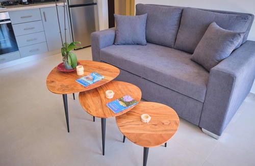 Karavas Apartment | Kythira Echoes Stay – Lithari: Stylish 1-Bedroom in Nature with WiFi & AC