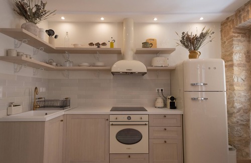 Old Town Apartment | La Corda - newly renovated apartment in Corfu town