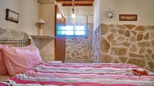 Moni Chrisoskalitissis House | La Irilia Residences & Retreat