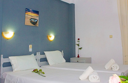 Skiathos Town Hotel | La Pensione 1 Skiathos