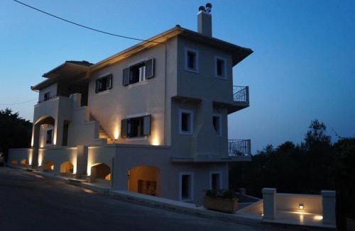 Drimonas Apartment | Lagkada Suites
