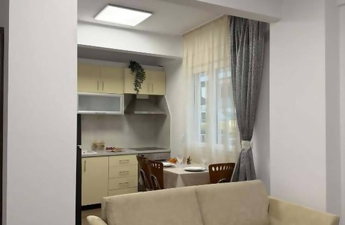 Kalamaria Apartment | Le Grace, Urban Retreat near Near CityCenter & Sea