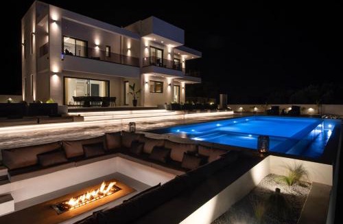 Kirianna Villa | LeEva Oasis Villa