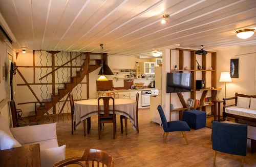 Lefkada Town House | Lefkada's traditional house/cozy yard