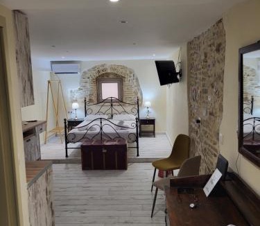 Old Town Apartment | LEMON TREE Square house
