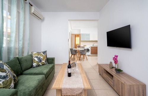 Kalavarda Apartment | Levanta Cozy Two-Bedroom Apartment in Kalavarda