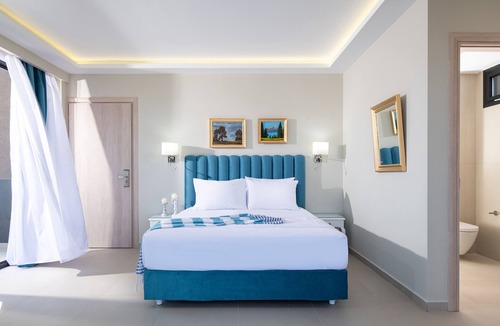 Kallikratia Apartment | Light Blue Luxury Rooms