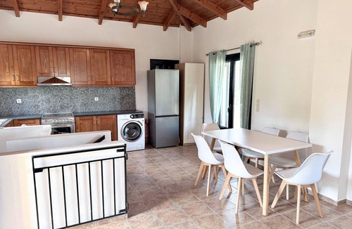 Kavallos Villa | Linda's Villa In Unrivalled position in Kournas - Amazing View!