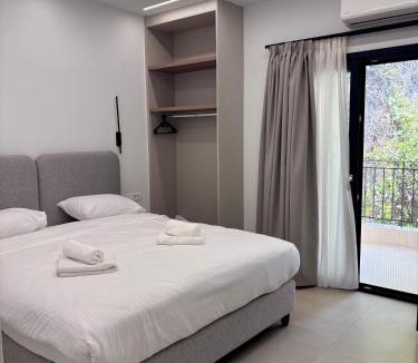 Parga Hotel | Lithitsa Lofts and Suites