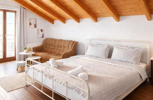 Ioannina Town Centre Apartment | LittleLoft Ioannina