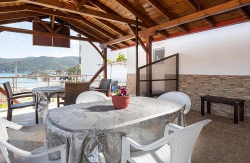 Kalamitsi Apartment | Lofos Kalamitsi