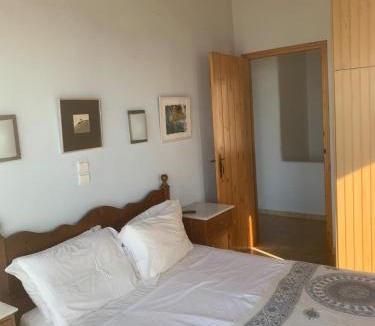 Amigdhalokefali Villa | Lovely family villa with stunning sea views