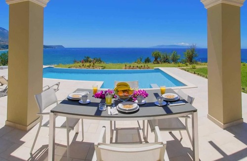 Karavados Villa | Lux Villa Great sea views, close to beach & resort