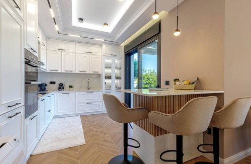 Kassiopi Villa | Luxurious Villa Arthur in Corfu | Heated Pool & Jacuzzi, Sea Views, Outdoor BBQ