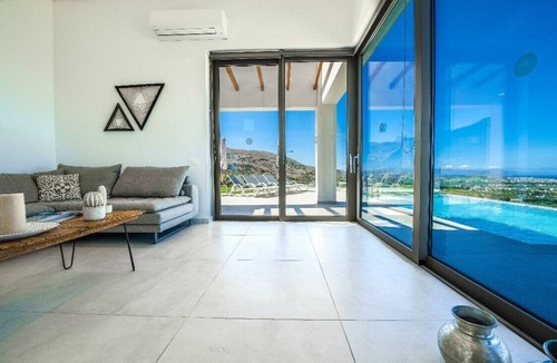 Katochori Villa | Luxury 4bd villa with private pool and amazing sea view