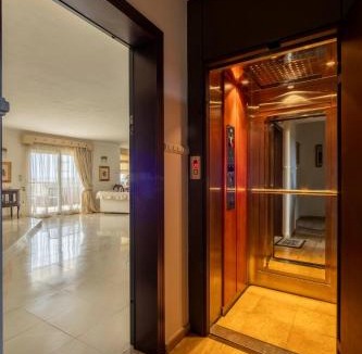Nea Moudania Apartment | Luxury and Comfort