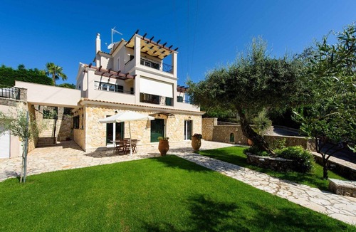 Dassia Villa | Luxury Corfu Villa | Villa Jasmine | Private Pool | 4 BDR | Dassia