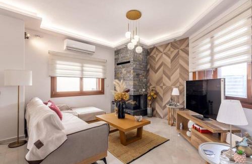 Gazi Apartment | Luxury Four Season Villa by the sea