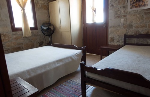 Pitsidia Villa | Luxury stone villa in South Crete, 5 persons, near the sea