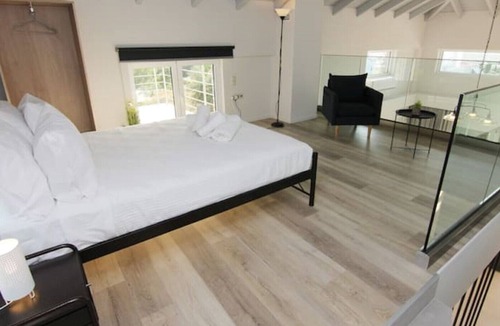 Ano Kalesia Villa | Luxury Villa Andriana