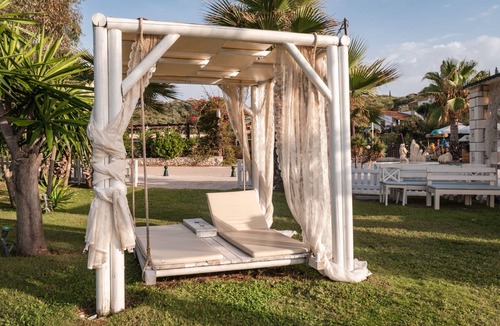 Agnos Villa | Luxury Villa Hera - Beachfront