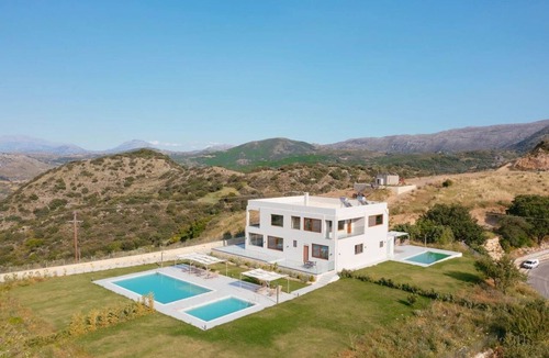 Filaki Villa | Luxury Villa in Crete with 3 Pools, Stunning Views & Total Privacy