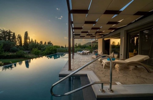 Sarlata Villa | Luxury Villa Majore