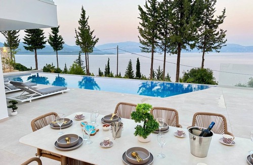 Ellomenos Villa | Luxury Villa Oasis – Private 14m Infinity Pool & High-End Luxury & gym