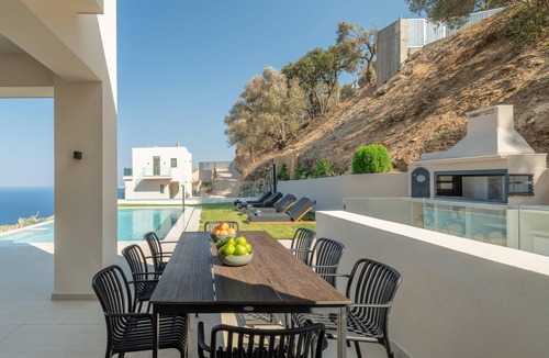 Linoperamata Villa | Luxury Villa Verde