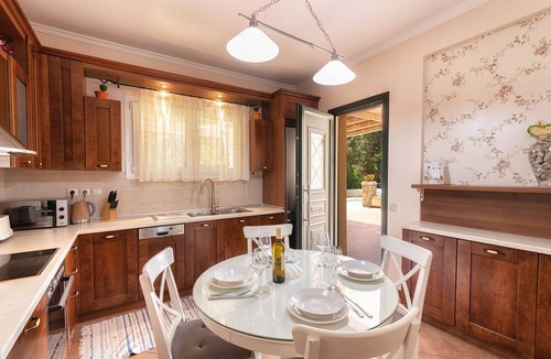 Dassia Villa | LUXURY VILLA WITH PRIVATE POOL NEAR TO THE BEACH