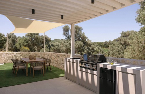 Geropotamos Villa | Lynx Villa, Heated Pool, Walk to Shops & Dining