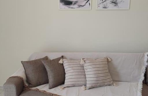 Argyroupoli Apartment | M.V Apartment